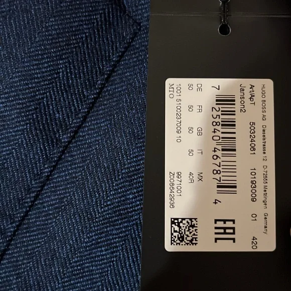 Hugo Boss Blue Blazer with Notched Lapel